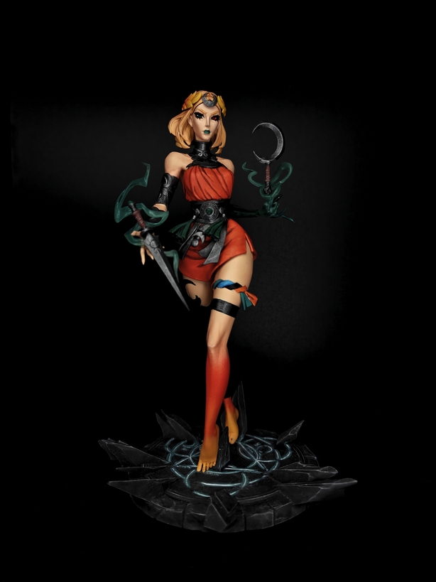 Figurine Melinoe from Hades 2